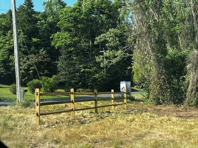 964 Killingworth rd, Higganum, CT à vendre - Photo du bâtiment - Image 2 de 5