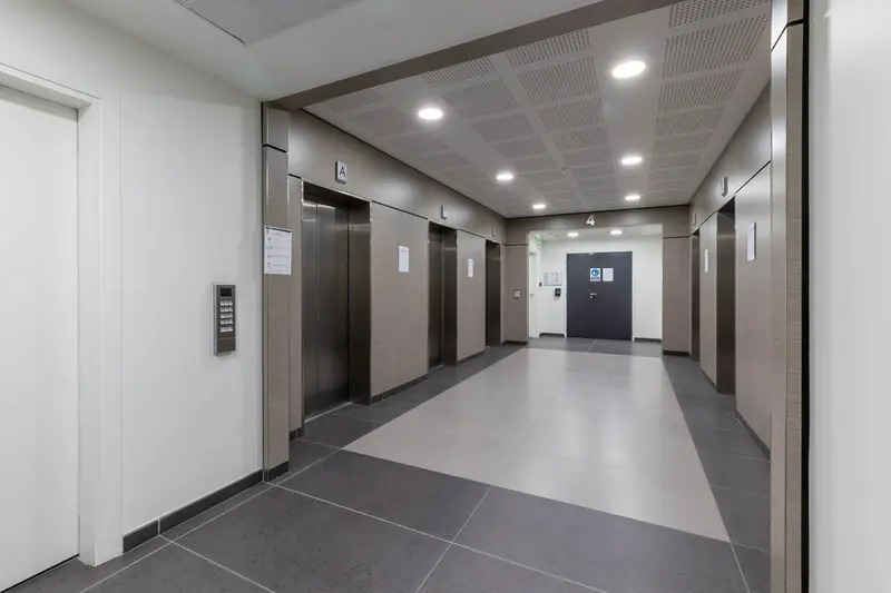 157 Avenue Pierre Brossolette, Montrouge for lease - Lobby - Image 2 of 10