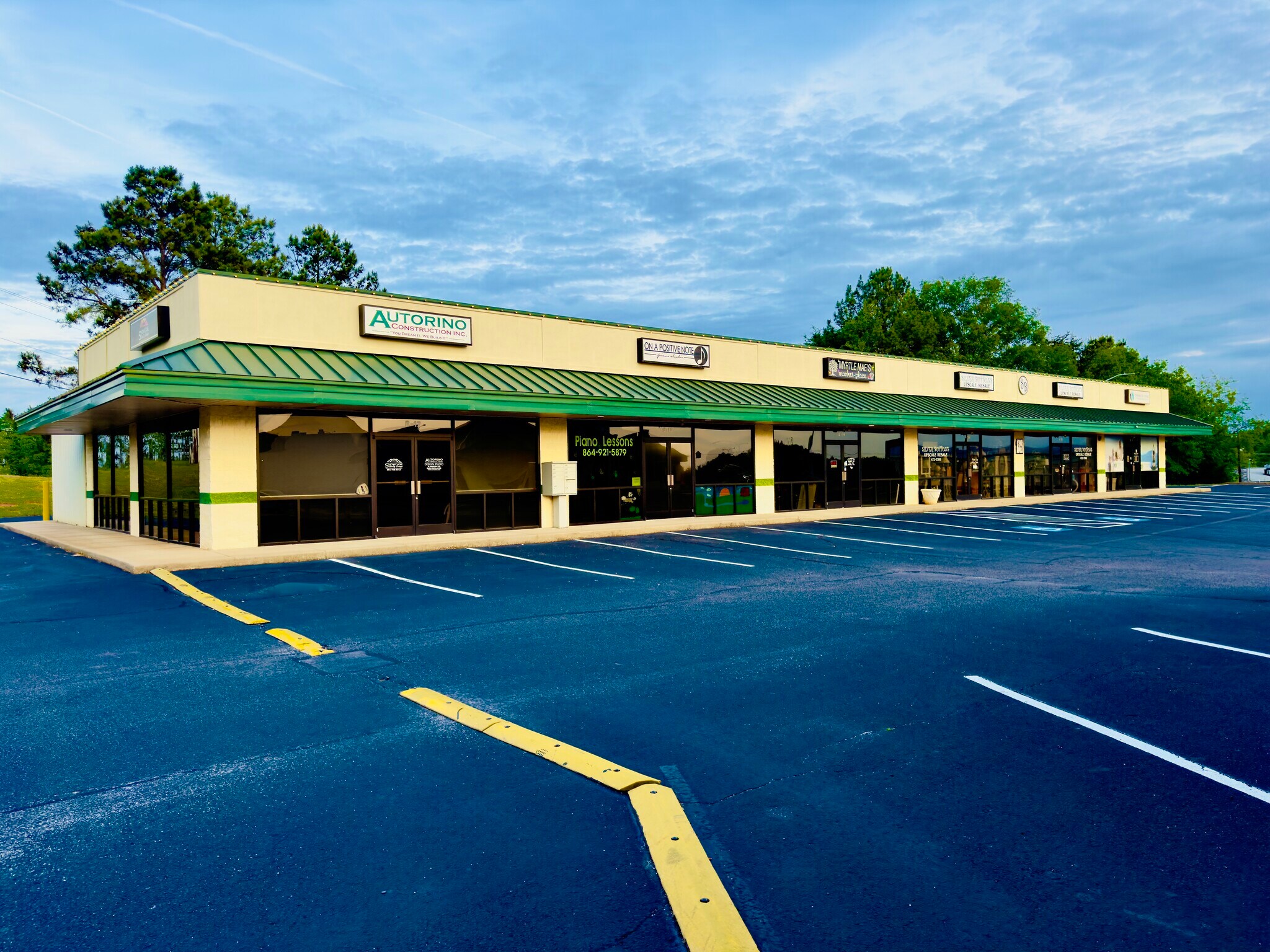 11062 Asheville Hwy, Inman, SC à louer Photo principale- Image 1 de 4