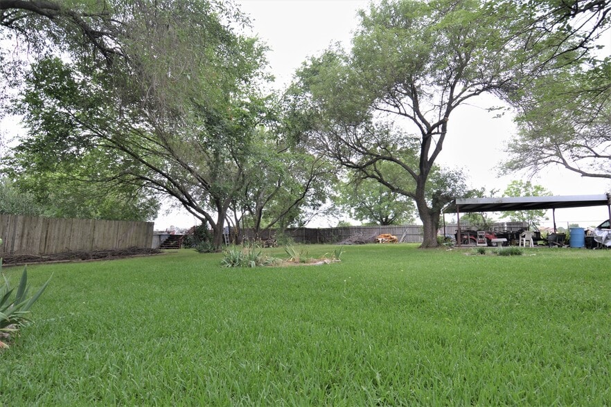 1438 S Main St, Mansfield, TX for sale - Building Photo - Image 3 of 11