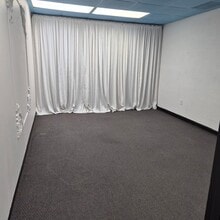 6022 Jefferson Ave, Newport News, VA for lease Interior Photo- Image 2 of 5