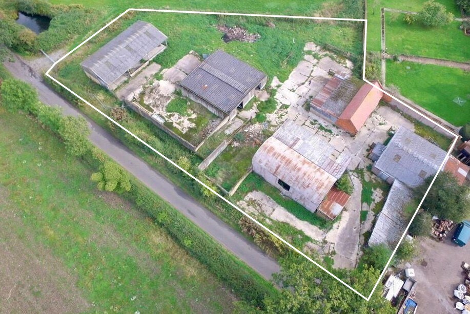 Base Ln, Sandhurst à vendre Aérien- Image 1 de 6