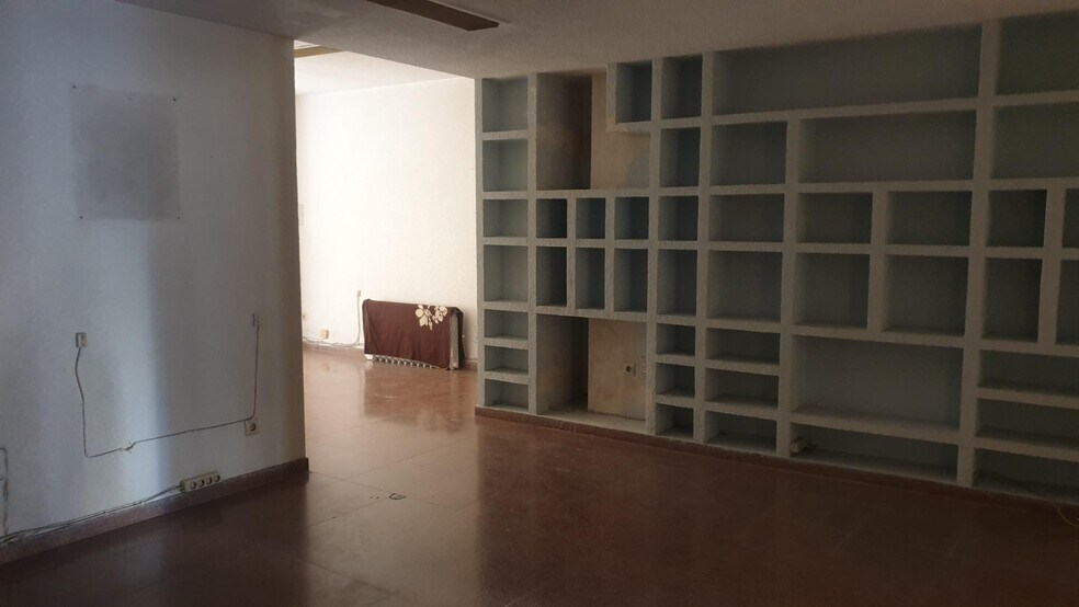 Bureau dans Elche, Alicante à louer - Photo intérieure - Image 2 de 5