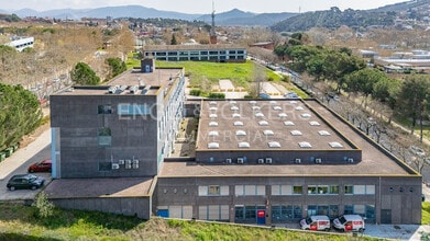 Flex dans Cerdanyola del Vallès, Barcelona à louer Aérien- Image 2 de 18