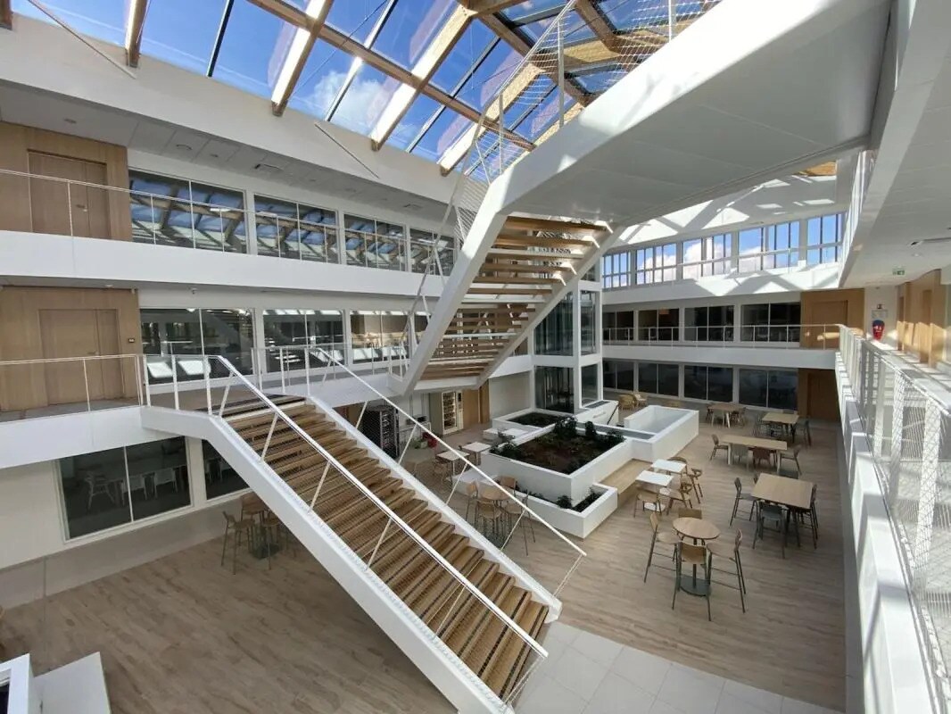 Bureau dans Rouen à louer Photo du bâtiment- Image 1 de 8