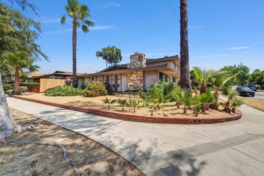 357 Amber Ct, Upland, CA for sale - Building Photo - Image 2 of 25