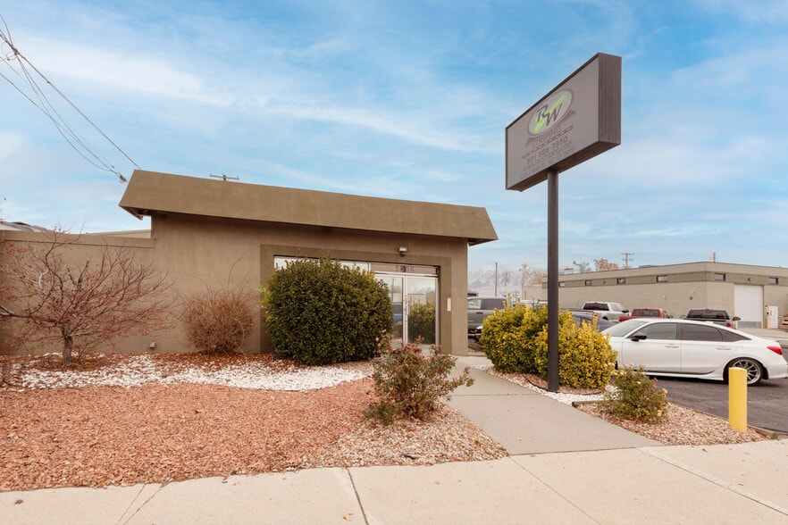 3005 S Main St, Salt Lake City, UT for sale - Building Photo - Image 1 of 11