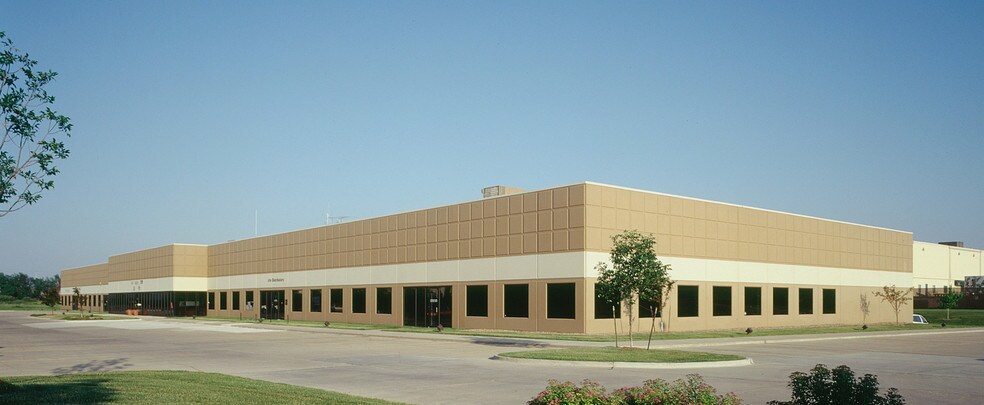 4131-4163 109th St, Urbandale, IA à louer - Photo du bâtiment - Image 2 de 3