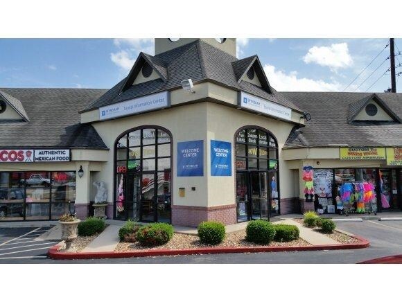 2410 Hwy 76, Branson, MO à louer - Photo du bâtiment - Image 2 de 4