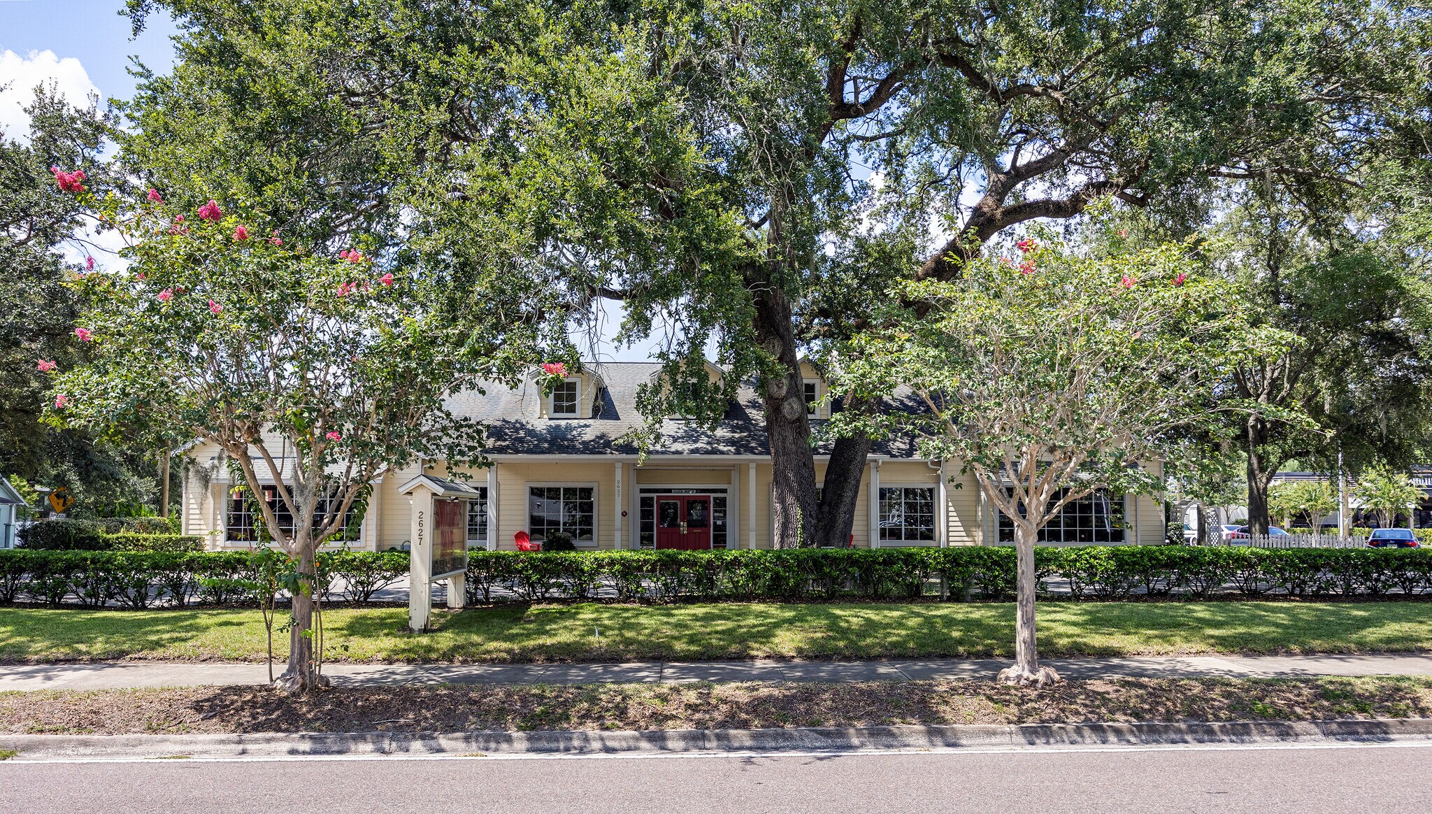 2627 Curry Ford Rd, Orlando, FL à louer Photo principale- Image 1 de 4