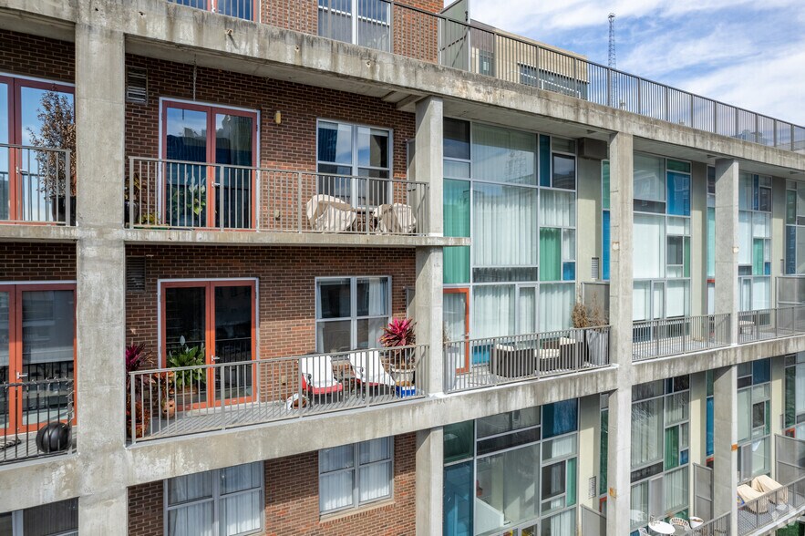 845 Spring St NW, Atlanta, GA à vendre - Photo du bâtiment - Image 3 de 18