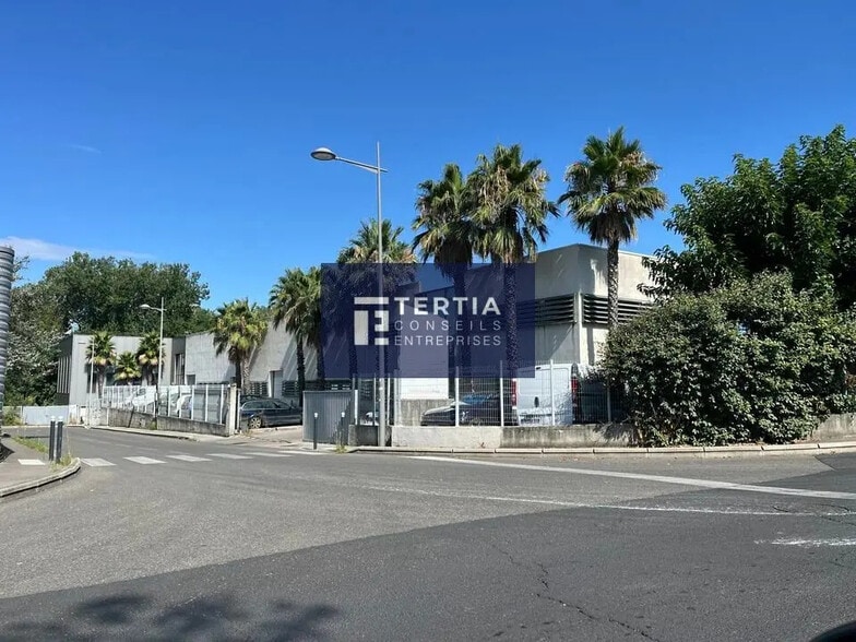 Office in Montpellier for lease - Building Photo - Image 1 of 12