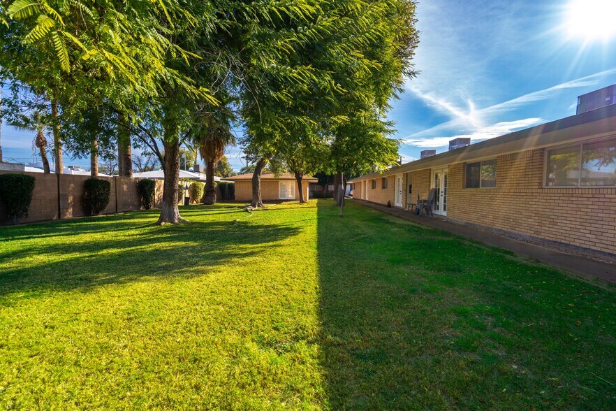 4128 N 10th St, Phoenix, AZ à vendre - Photo du bâtiment - Image 2 de 60