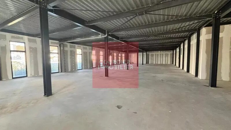 44 Rue Pierre Curie, Plaisir for lease - Building Photo - Image 2 of 6