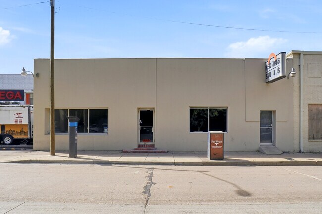 Plus de détails pour 2927 Morton St, Fort Worth, TX - Commerce de détail à louer