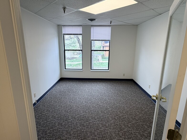 225 Anglers Dr, Steamboat Springs, CO for lease - Building Photo - Image 3 of 19