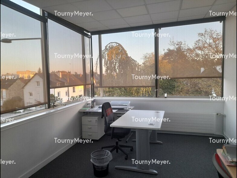 Bureau dans Rennes à louer - Photo intérieure - Image 3 de 3