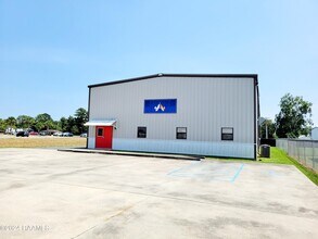 644 Enterprise Pky, Breaux Bridge, LA for lease Building Photo- Image 2 of 11