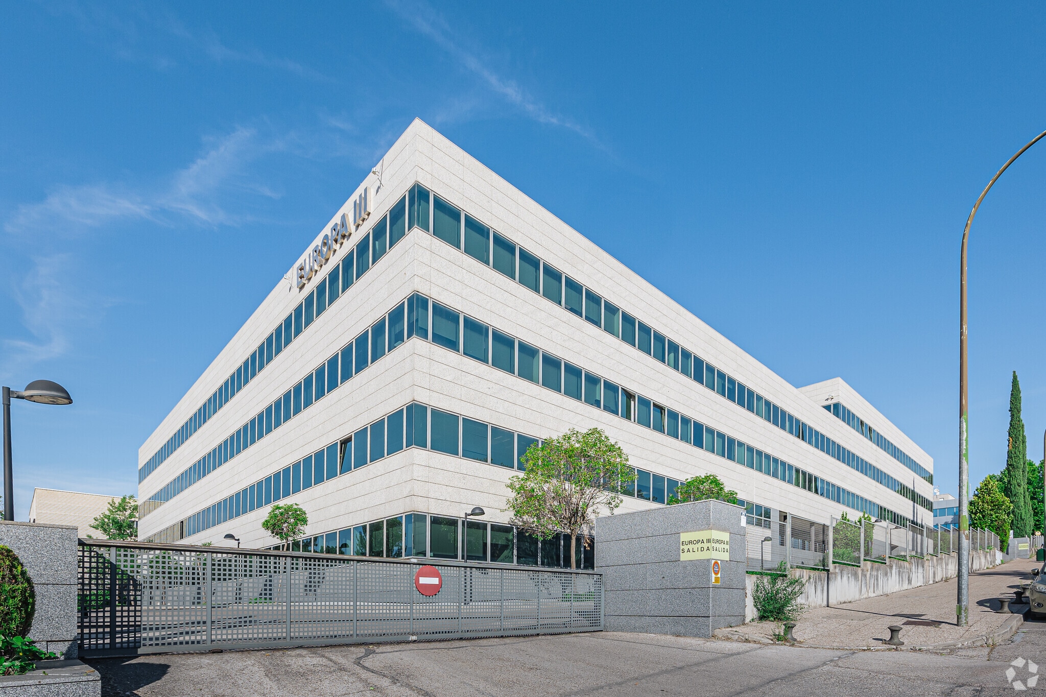 Calle San Rafael, 1, Alcobendas, Madrid for lease Primary Photo- Image 1 of 6
