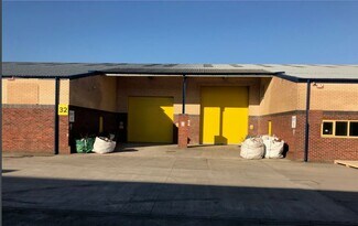 Plus de détails pour Unit 32-34 Kirkby Road, Liverpool - Industriel à louer