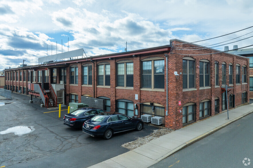 125 Sidney St, Cambridge, MA for lease - Building Photo - Image 1 of 4