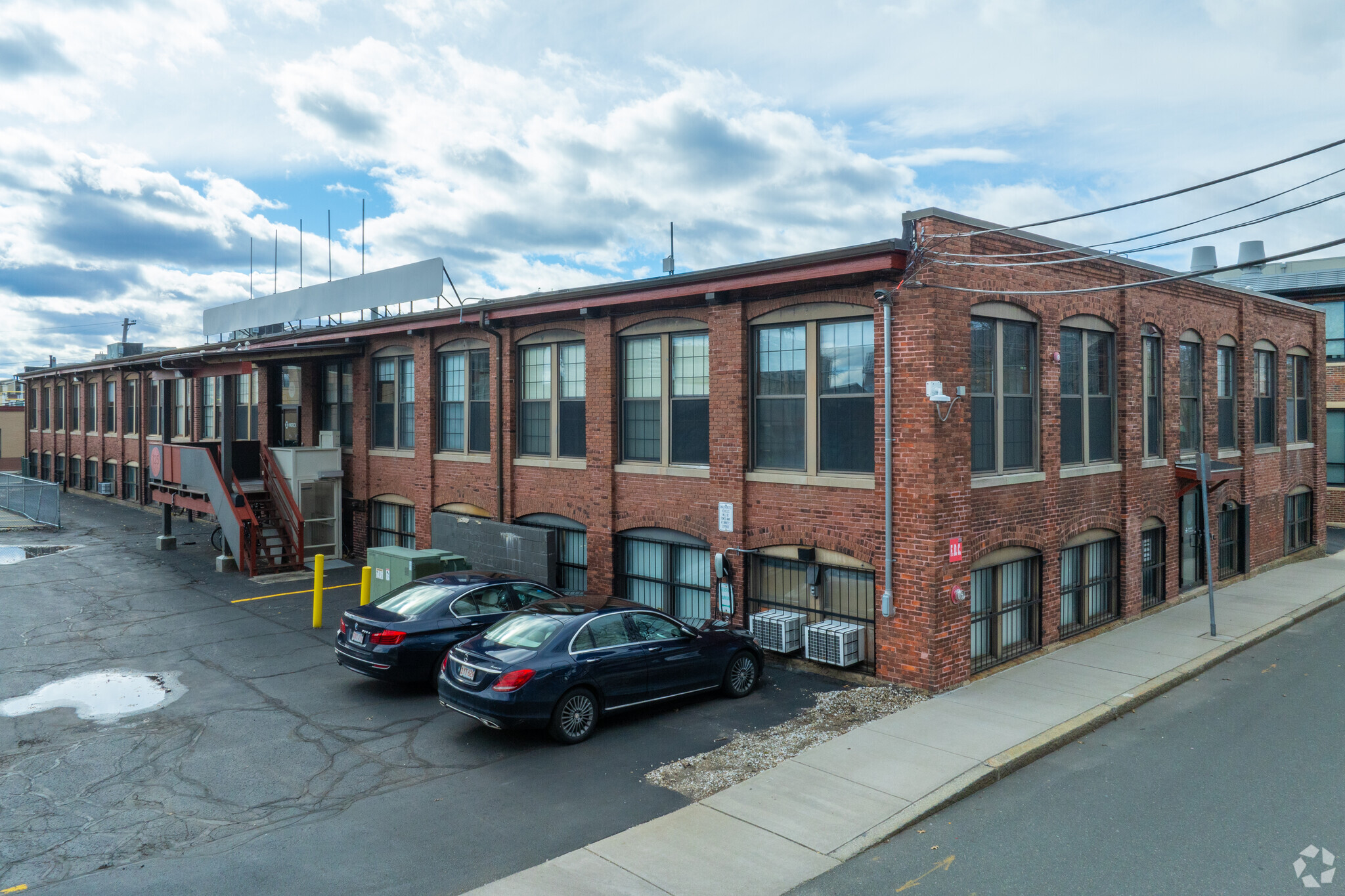 125 Sidney St, Cambridge, MA for lease Building Photo- Image 1 of 5