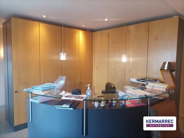Office in Rennes for lease - Building Photo - Image 2 of 4
