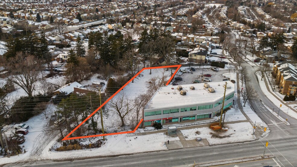 1144 Kingston Rd, Pickering, ON à vendre - Aérien - Image 2 de 3