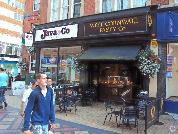 47-47A High St, Maidenhead for lease - Building Photo - Image 3 of 6