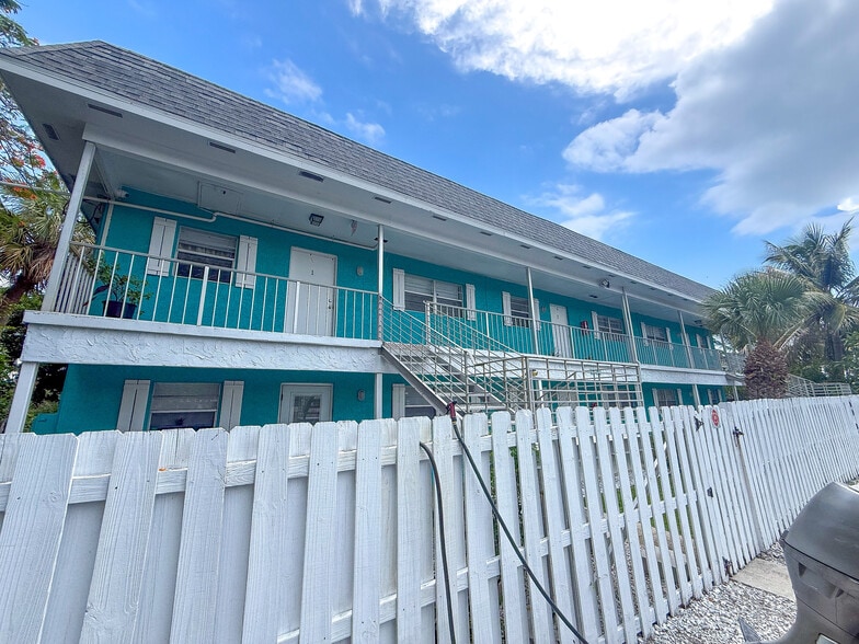 1887 Juno Rd, North Palm Beach, FL for sale - Building Photo - Image 3 of 14