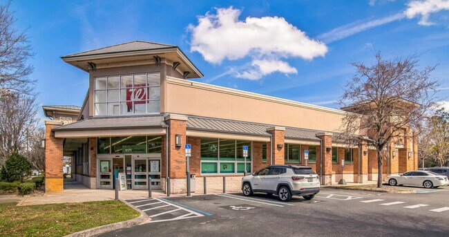 Plus de détails pour 5171 NW 43rd St, Gainesville, FL - Commerce de détail à vendre