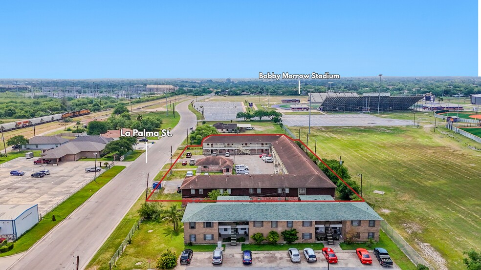 2095 La Palma St, San Benito, TX for sale - Building Photo - Image 2 of 28