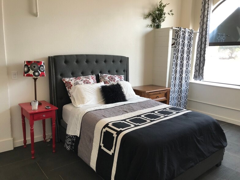 26 N Selig Ave, Montrose, CO à vendre - Photo du bâtiment - Image 3 de 10