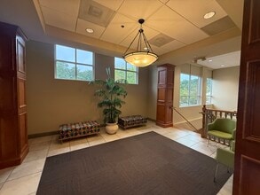 250 Chastain Rd, Kennesaw, GA for lease Interior Photo- Image 2 of 16