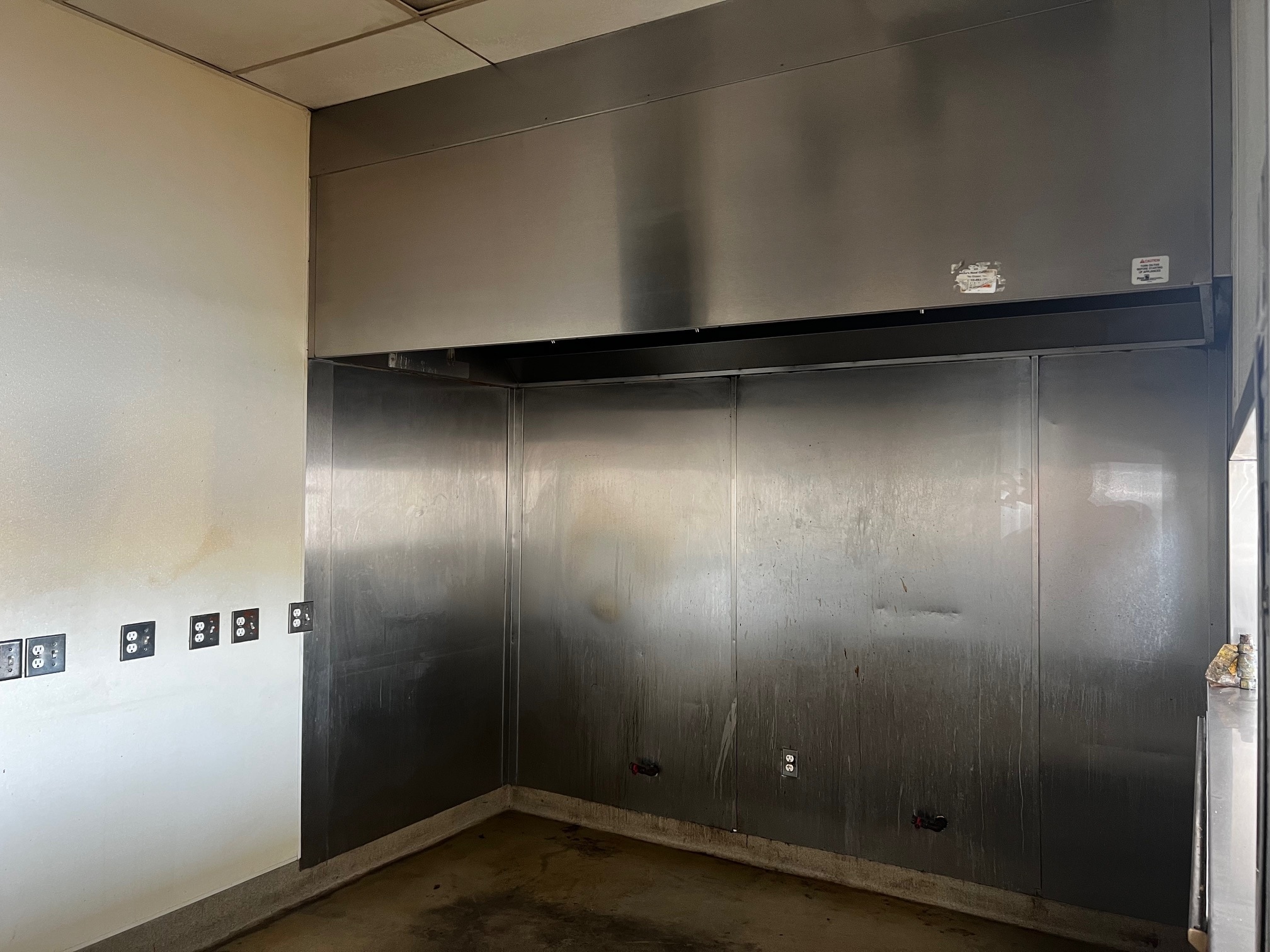 12761-12913 Harbor Blvd, Garden Grove, CA for lease Interior Photo- Image 1 of 8