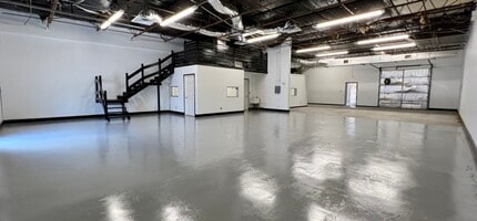 6737 Poss Rd, San Antonio, TX à louer Photo intérieure- Image 1 de 5