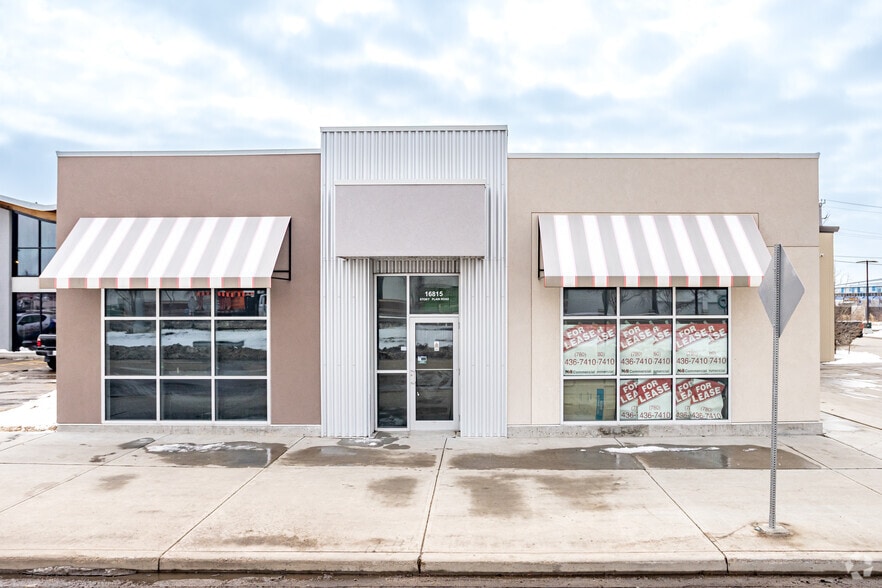 16815 Stony Plain Rd NW, Edmonton, AB for sale - Building Photo - Image 2 of 4