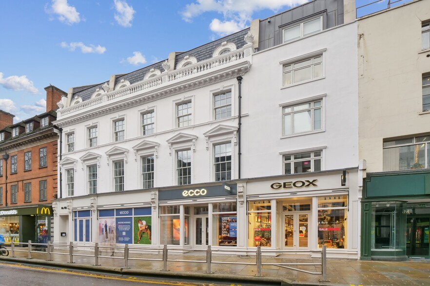 100-106 Kensington High St, London for lease - Building Photo - Image 2 of 7