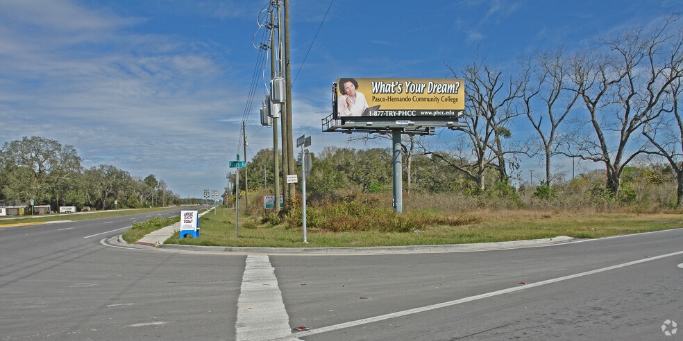 Broad St & Ayers Rd, Brooksville, FL à vendre - Photo du b timent - Image 1 de 7