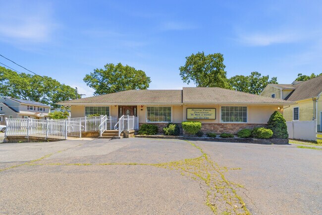 More details for 333 Spotswood Englishtown Rd, Monroe Township, NJ - Office for Sale