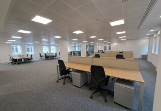80-84 Leadenhall St, London for lease Interior Photo- Image 1 of 3