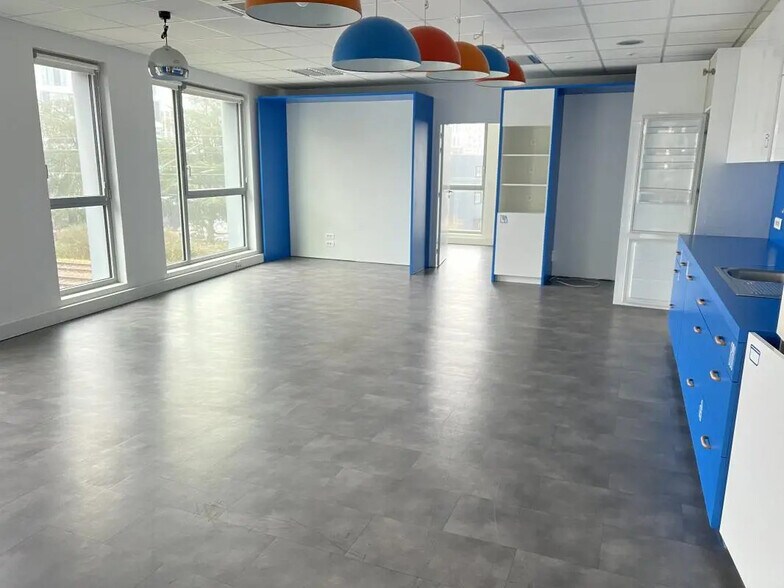 6 Rue René Viviani, Nantes à louer - Photo du bâtiment - Image 3 de 17