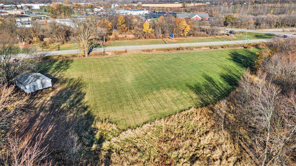 1124 N Saginaw St, Durand, MI à vendre - Photo du bâtiment - Image 3 de 18