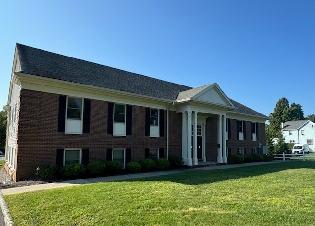 31 Fairmount Ave, Chester, NJ à louer Photo principale- Image 1 de 8