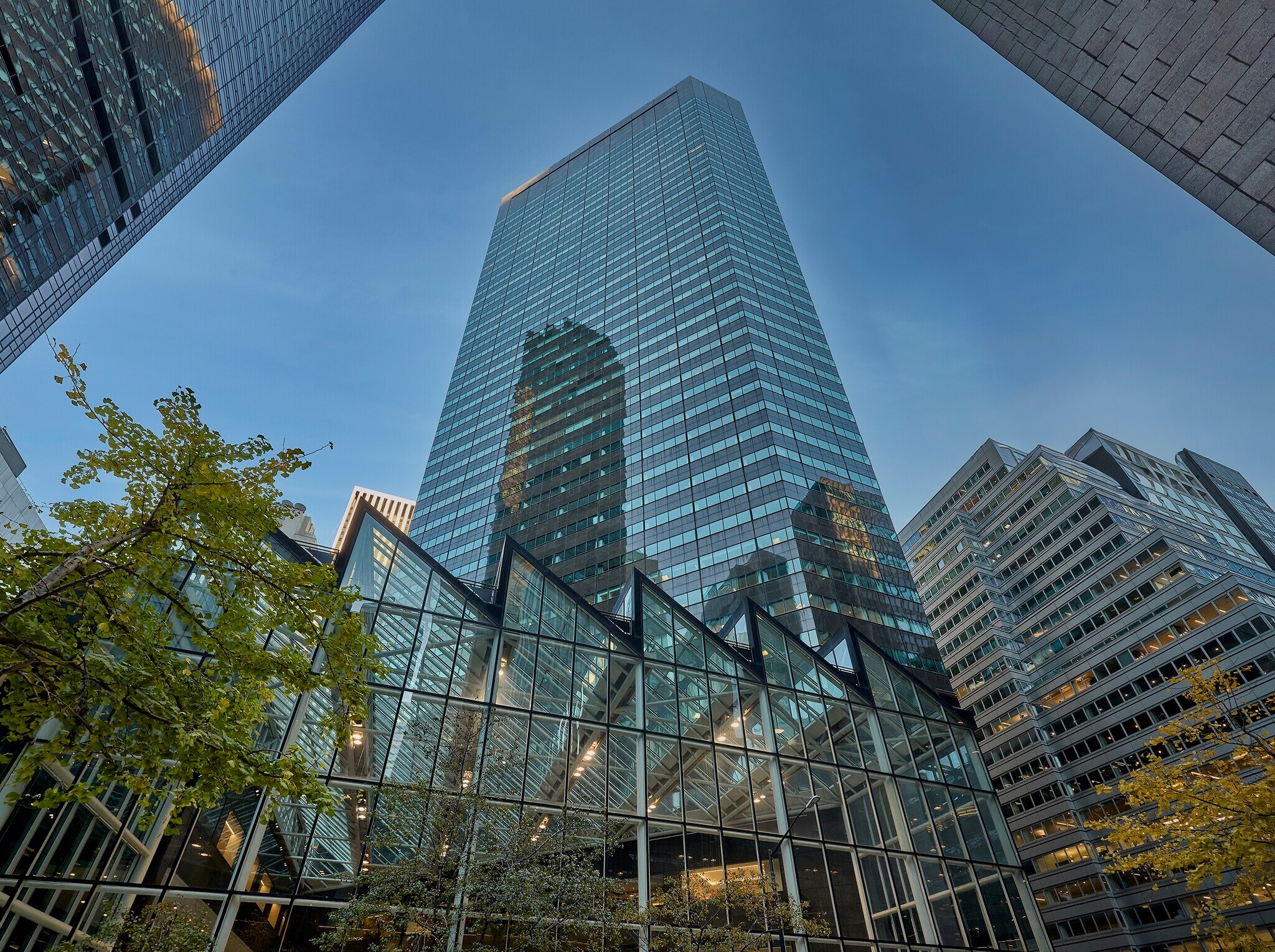 590 madison Ave, New York, NY à louer Photo principale- Image 1 de 20