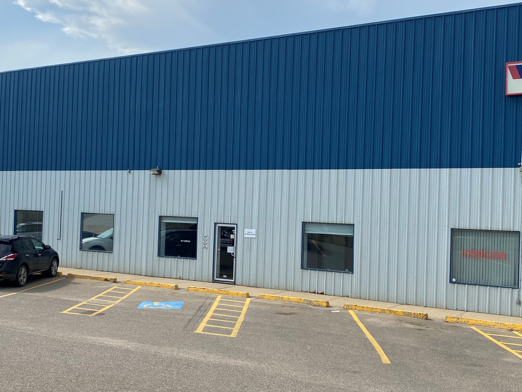 107-291 Macalpine Cres, Fort McMurray, AB à vendre Photo du bâtiment- Image 1 de 1