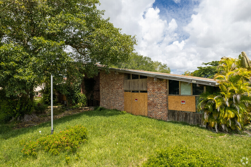 9025 SW 72nd St, Miami, FL à vendre - Photo principale - Image 1 de 1