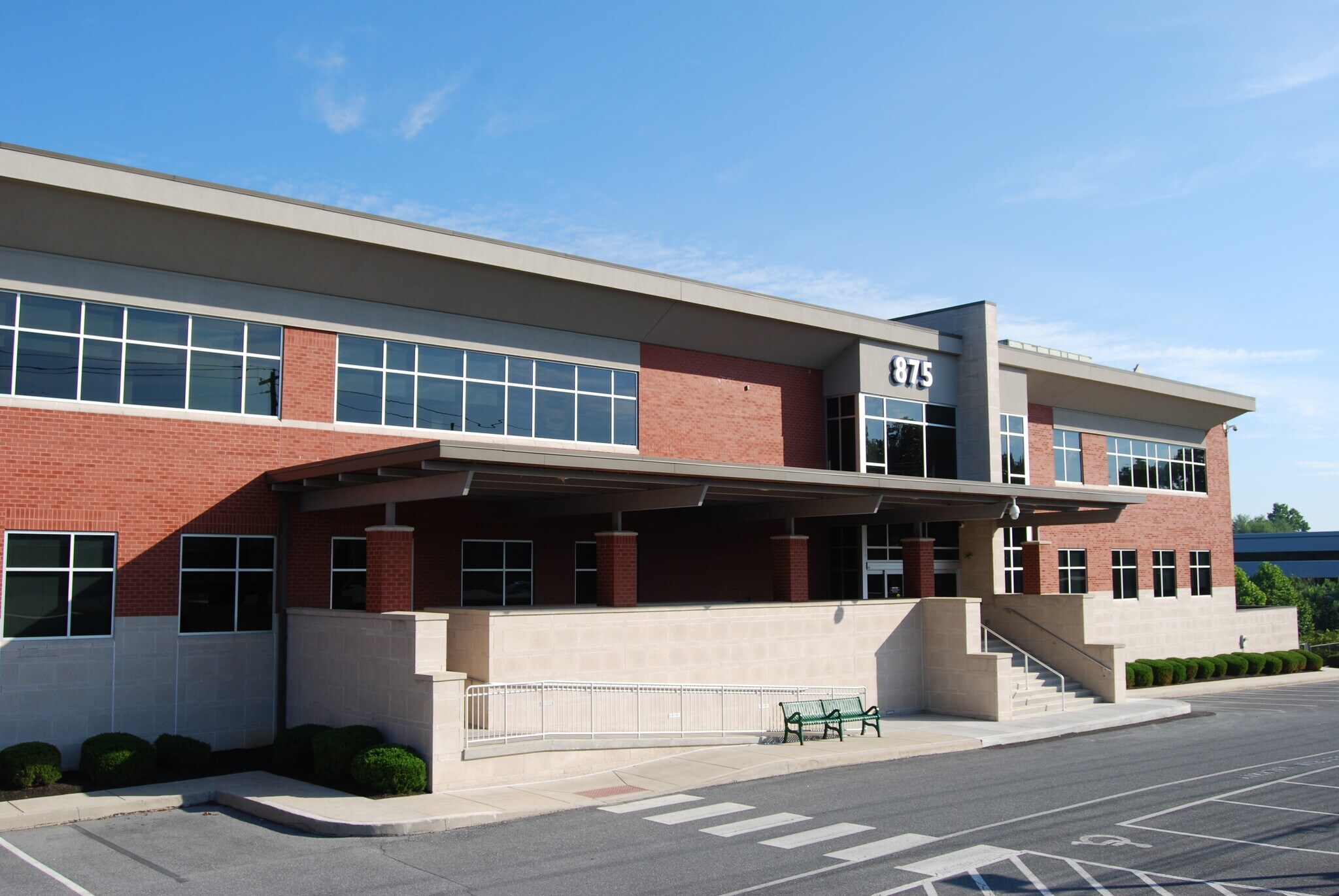 875 Poplar Church Rd, Camp Hill, PA à louer Photo principale- Image 1 de 5