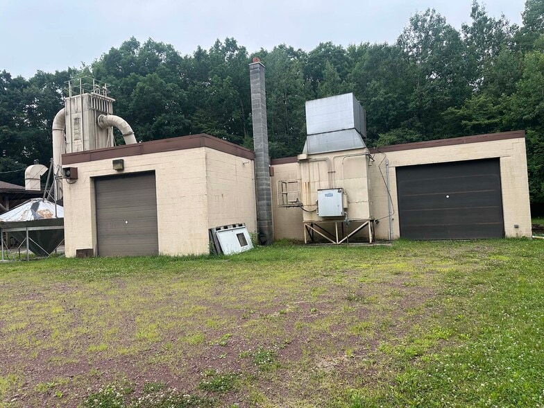 1080 Hudson Dr, Weatherly, PA for sale - Building Photo - Image 3 of 10