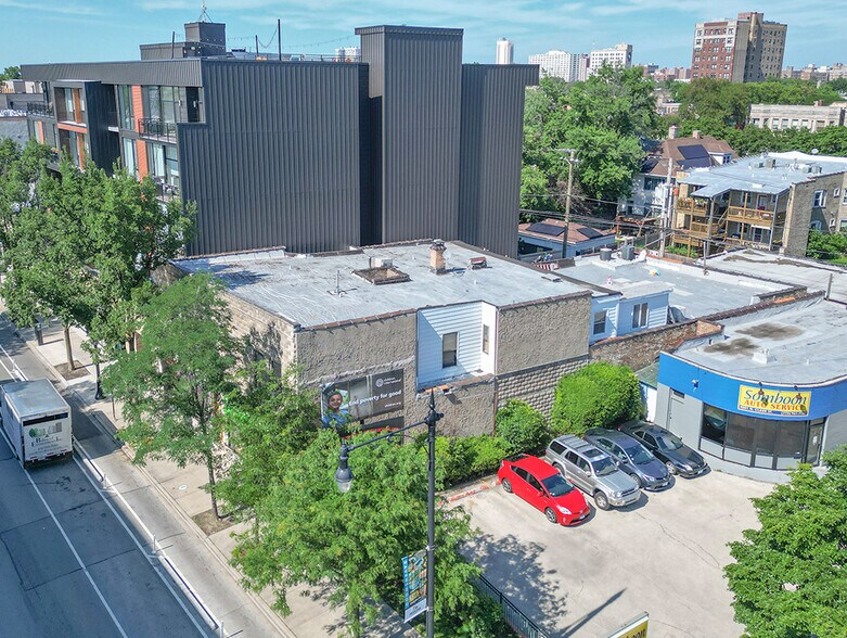 4507 N Clark St, Chicago, IL à vendre - Photo du bâtiment - Image 3 de 3